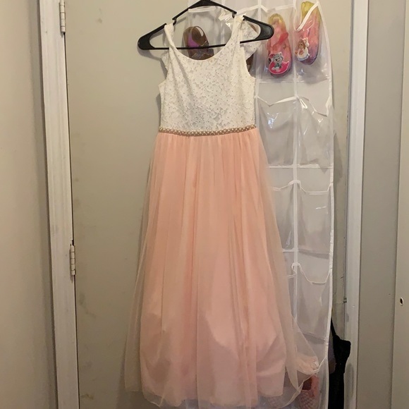 Dress - Picture 1 of 3